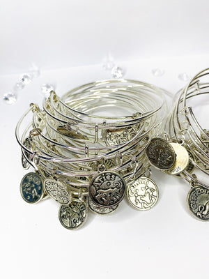 
            
                Load image into Gallery viewer, Classic Zodiac Bracelets - (1pc)
            
        